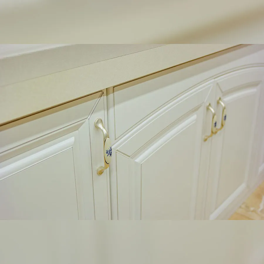 Кухонный гарнитур по индивидуальным размерам в Калининграде