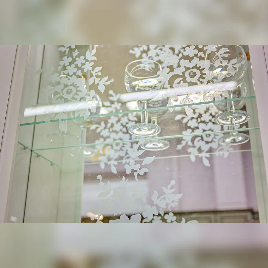 Кухонный гарнитур по индивидуальным размерам в Калининграде