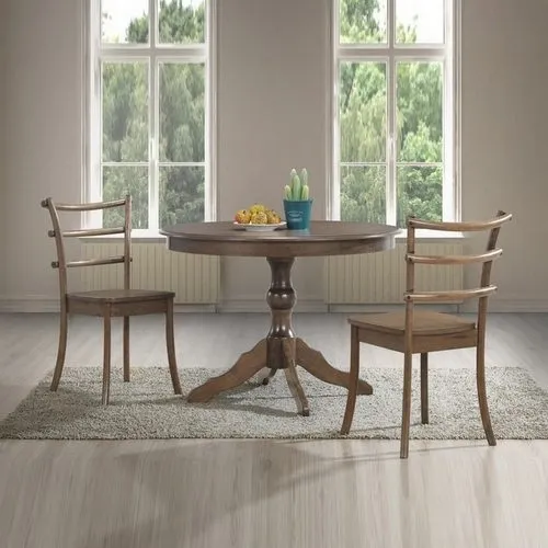 Стол и стулья в Калининграде