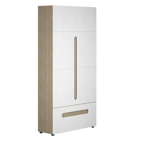 Шкаф в Калининграде