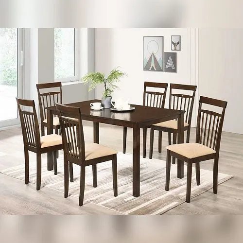 Стол со стульями в Калининграде