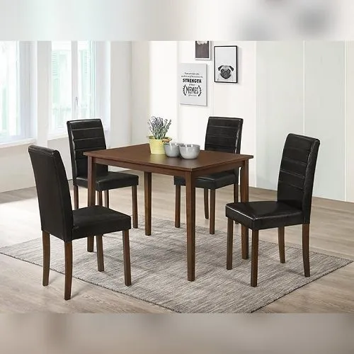 Стол со стульями в Калининграде