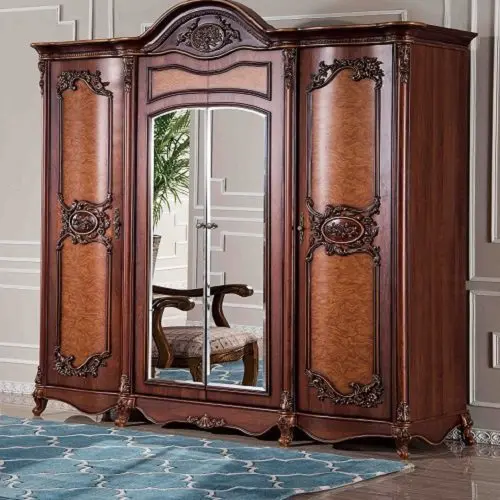 Шкаф в Калининграде