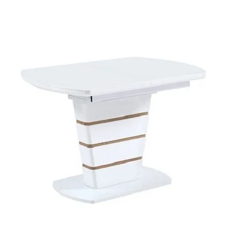 Стол в Калининграде