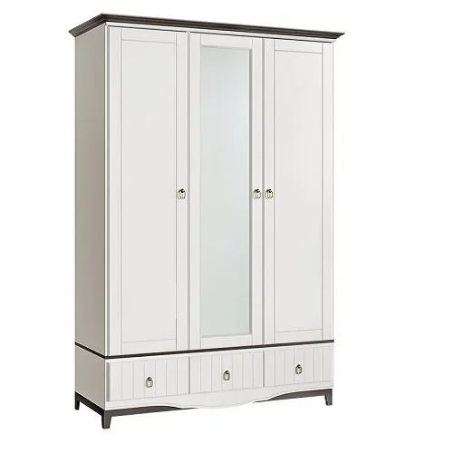 Шкаф в Калининграде