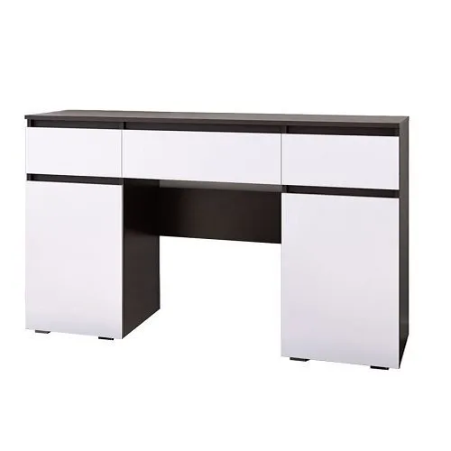 Туалетный столик в Калининграде