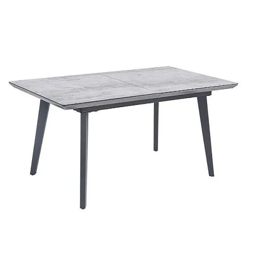 Обеденный стол в Калининграде