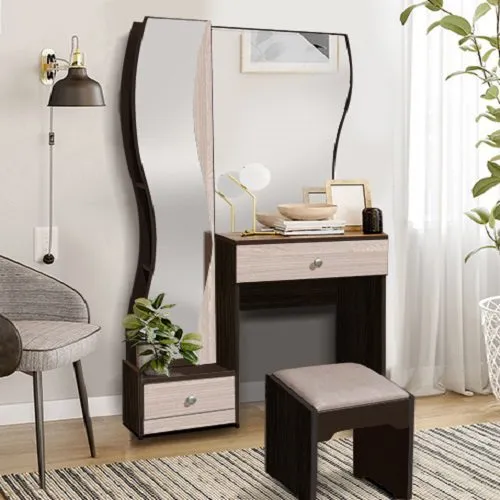 Туалетный столик в Калининграде